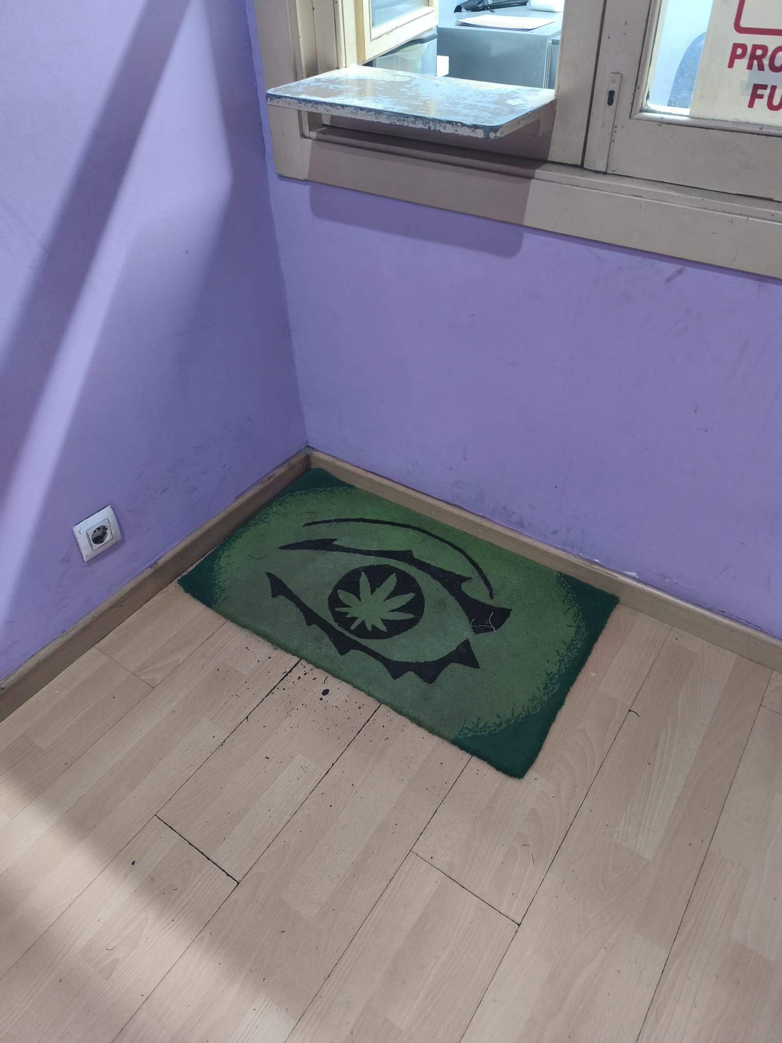 Alfombra Logo